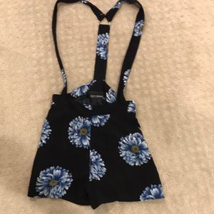 Size xs reformation shorts with suspenders